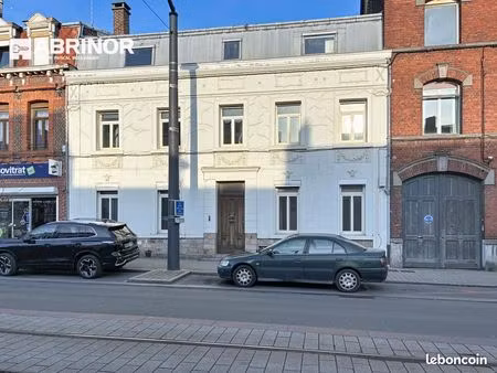 immeuble 13 pièces 386 m²
