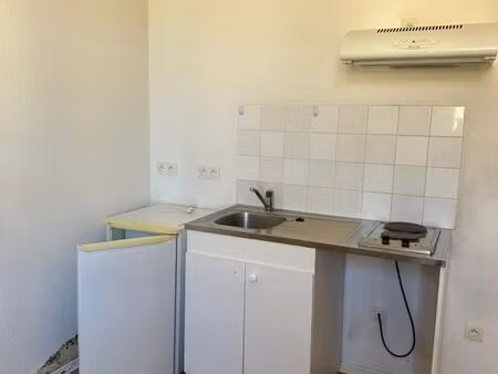 studio 1 pièce 26 m²