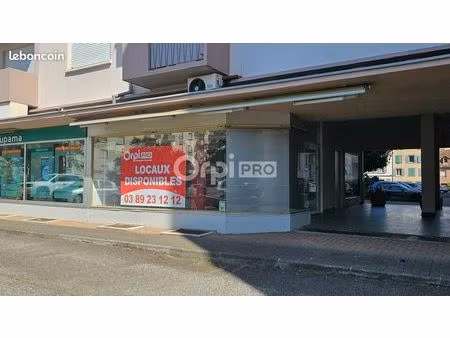 bureau 43 m²