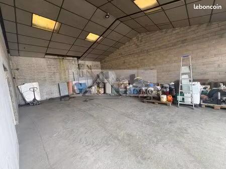 local industriel 650 m²