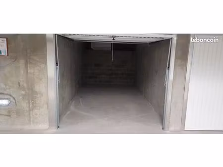 garage/box 14 m² neuf brisach