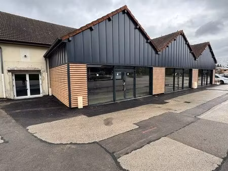 local commercial 128m2 & 333m2 - buxy