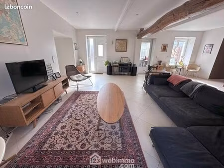 maison 6 pièces 191 m²