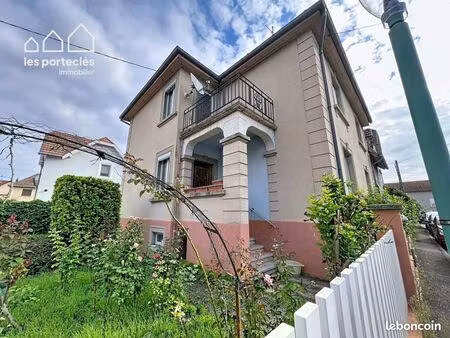 maison de ville 6 pièces 165 m²