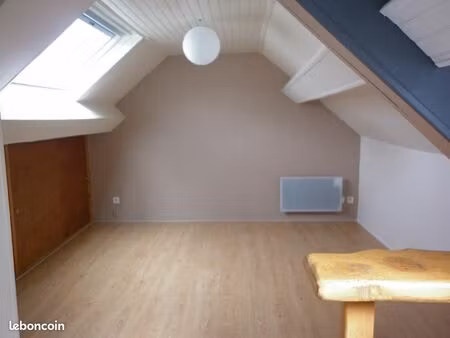 studio sous combles proche centre cherbourg