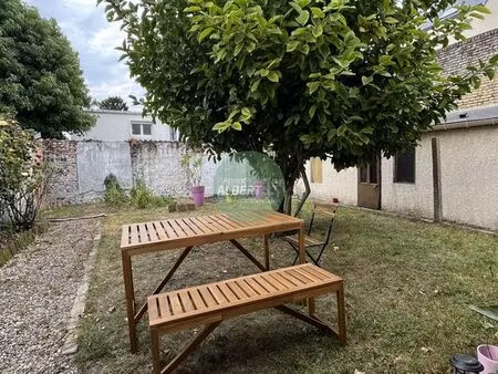 maison 6 pièces 130 m²