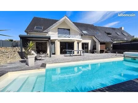 maison 9 pièces 172 m²