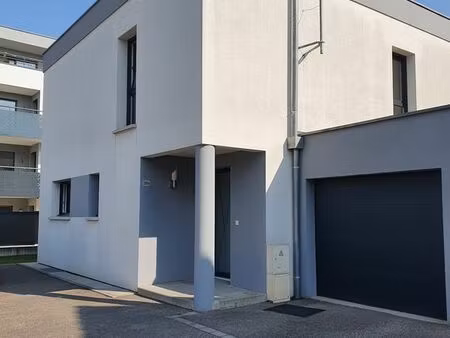 maison 5 pièces 105 m2 à louer - sierentz