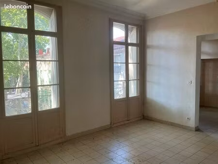 appartement 77 mètres carrés plein centre