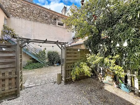 appartement 3 pièces 54 m²