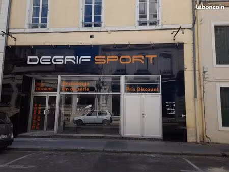 commerce 170 m²