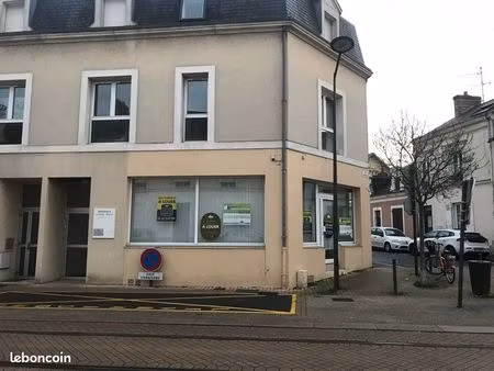 local commercial rue gambetta