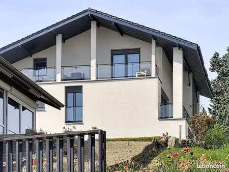 charmant lot de deux maisons jumelées de 5.5 pièces à lugrin avec vue sur le lac