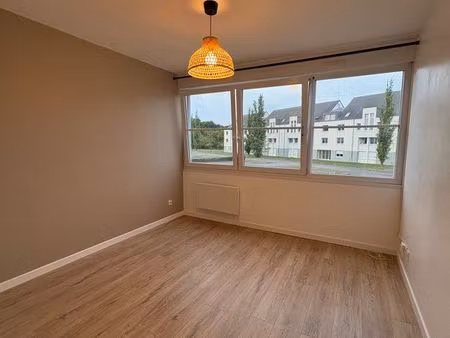 studio non meublé kerlann résidence étudiante
