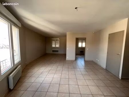 appartement t2 56 m2