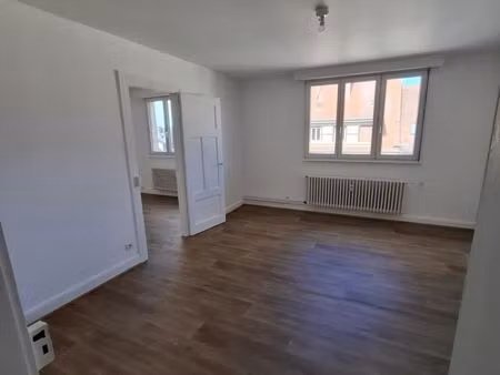 appartement 3 pièces 82 m²