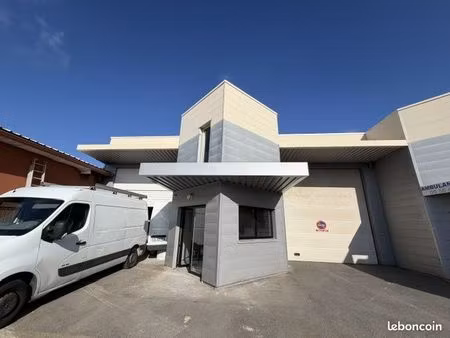 bureaux  entrepôt 300 m² mérignac