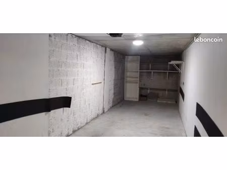 garage double à louer
