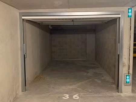 garage - box fermé