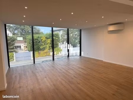 local commercial 80 m² bordeaux