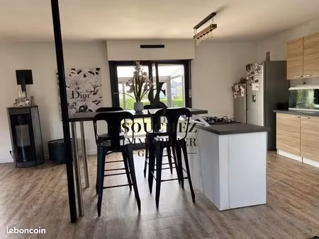 maison 6 pièces 101 m²