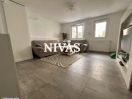 maison de ville 3 pièces 67 m²