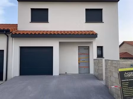 villa 4 pièces 80 m²