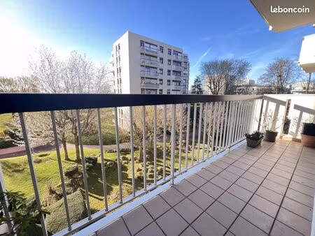 appartement 4 pièces 74 m²