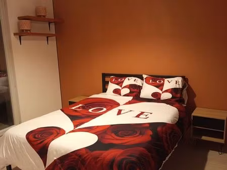 charmant t2 avec grand balcon et parking à meaux – proche disney et paris