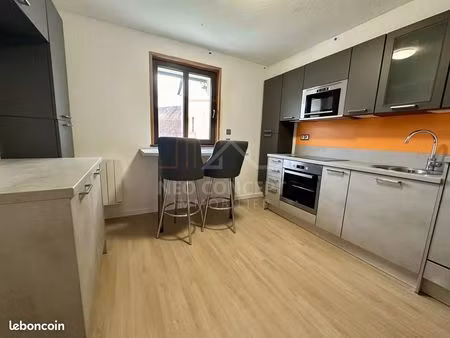 appartement 3 pièces 90 m²