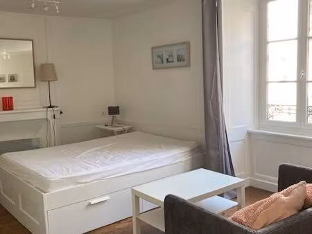 studio au bas sablon pour étudiant