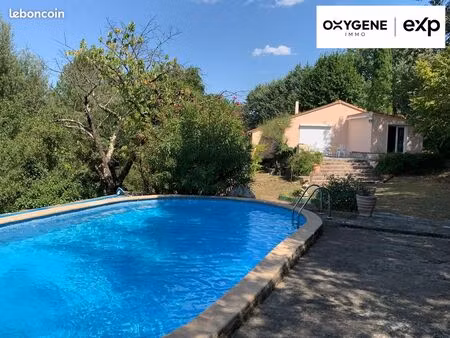 propriété 5 pièces 118 m²
