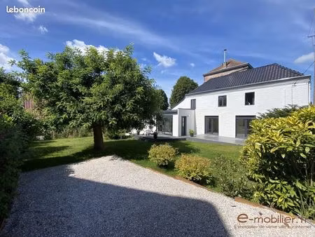 maison 5 pièces 102 m²
