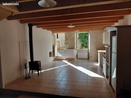 maison exoudun 3 pièces 80m²