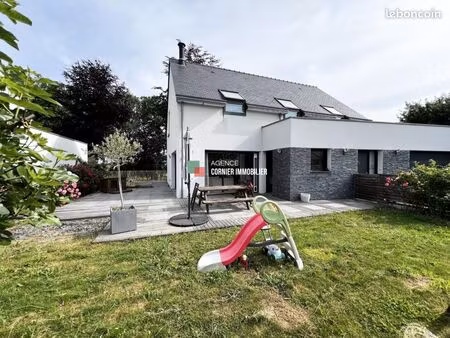 maison 6 pièces 180 m²