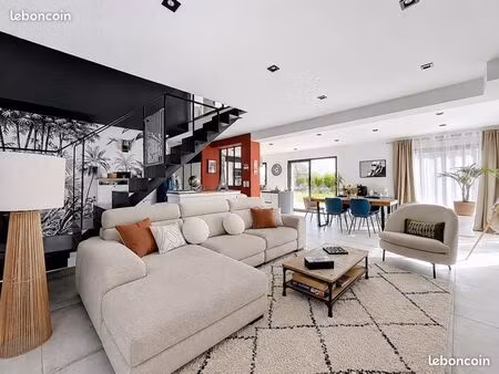 ? maison meublée haut de gamme 150 m² – 4 chambres – dpe a – saint-méloir-des-ondes