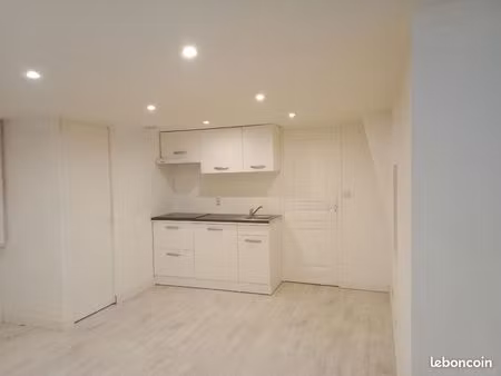 location maison centre vay