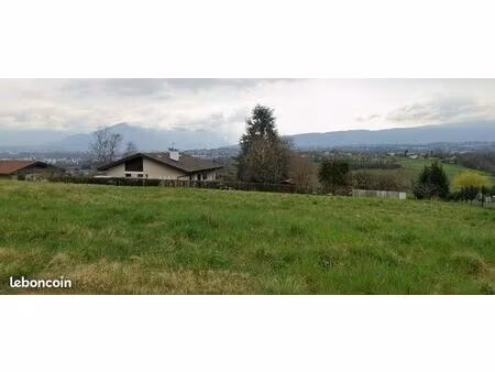 terrain 628 m² poisy