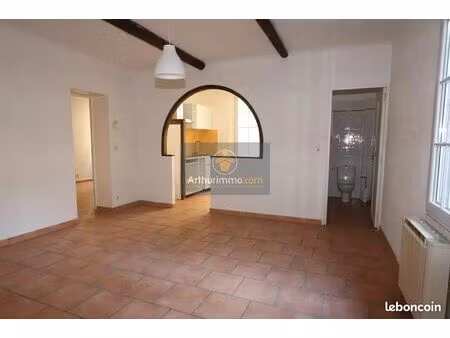appartement 52 m² apt