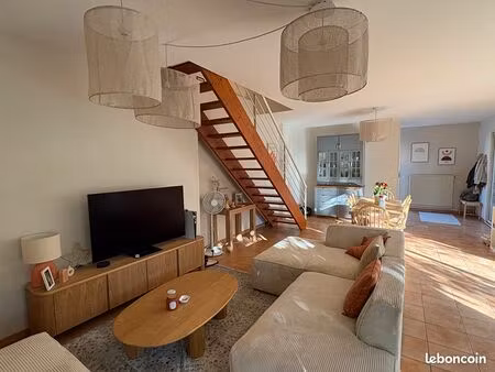 maison 4 pièces 110 m²