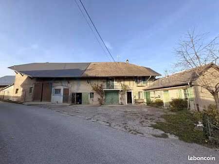 propriété 6 pièces 45 m²