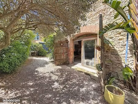 mas 8 pièces 270 m²