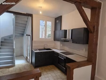 jolie maison de ville de 74 m² (4 pièces) à eu