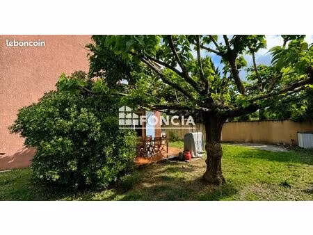 exclusivité – maison familiale avec jardin dans un environnement privilégié