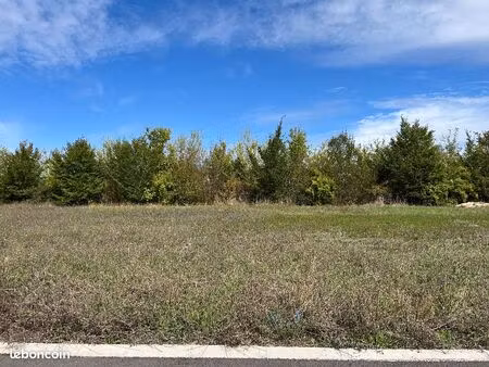 terrain 650 m² puygouzon
