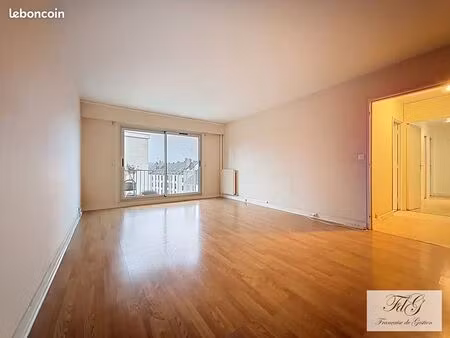 appartement 3 pièces 65 m²