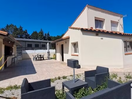 passa villa 110 m² + hangar 140 m²