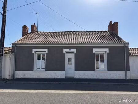 maison 110 m2 – 3 chambres – centre-ville de l’aiguillon-la-presqu’île