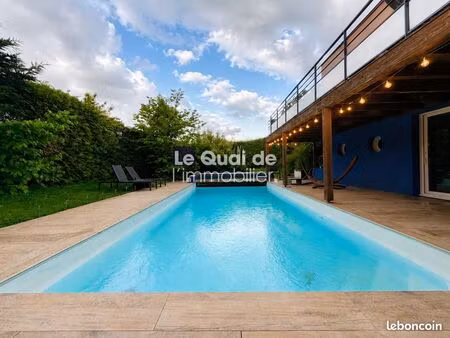 maison 6 pièces 165 m²