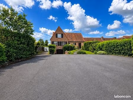 maison 8 pièces 178 m²